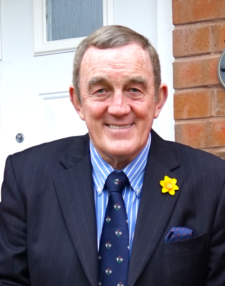 Felinfoel Resource Centre to be renamed in honour of rugby legend Phil Bennett OBE