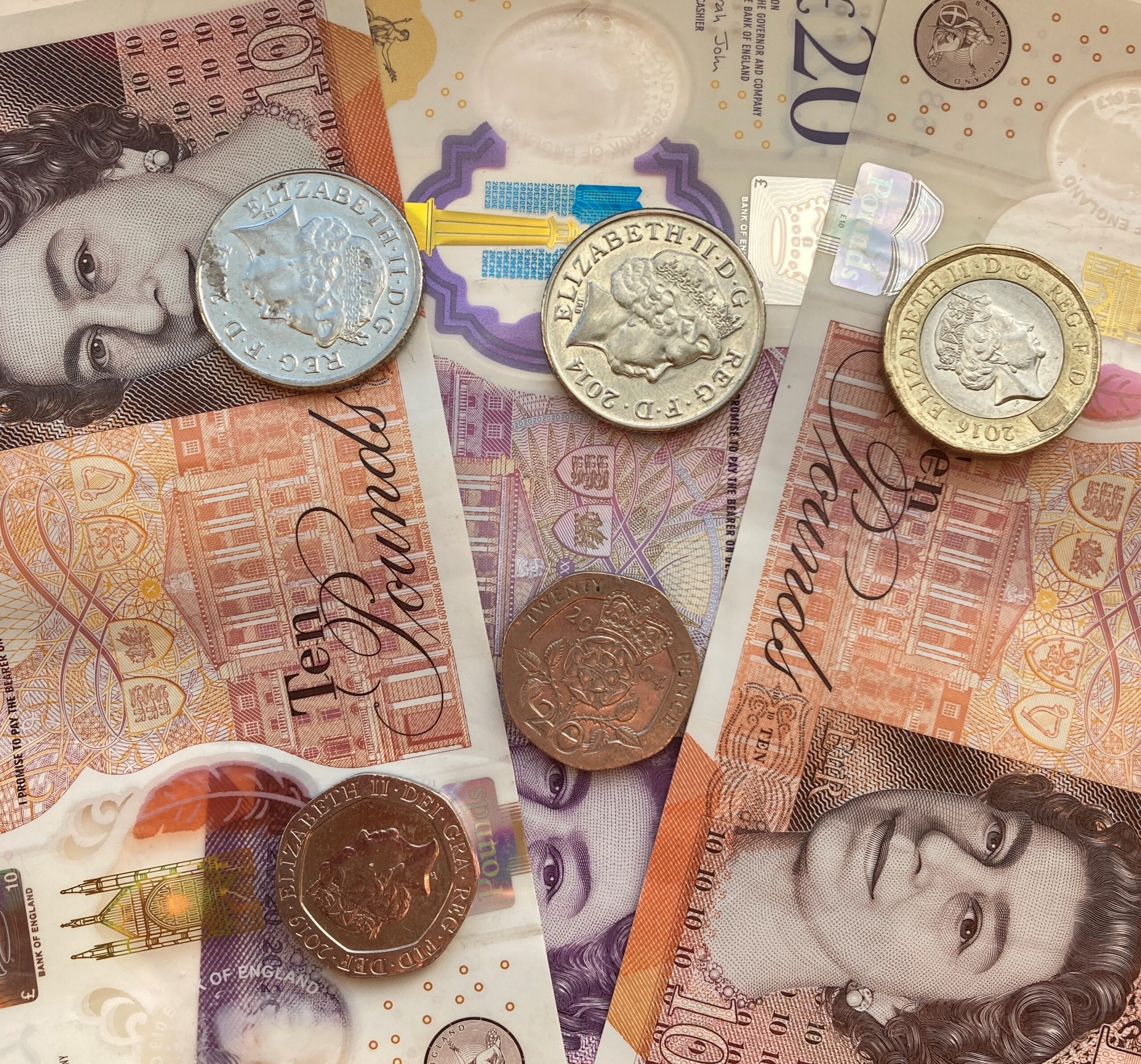 Councillors in Gwent to receive £800 pay-rise from April