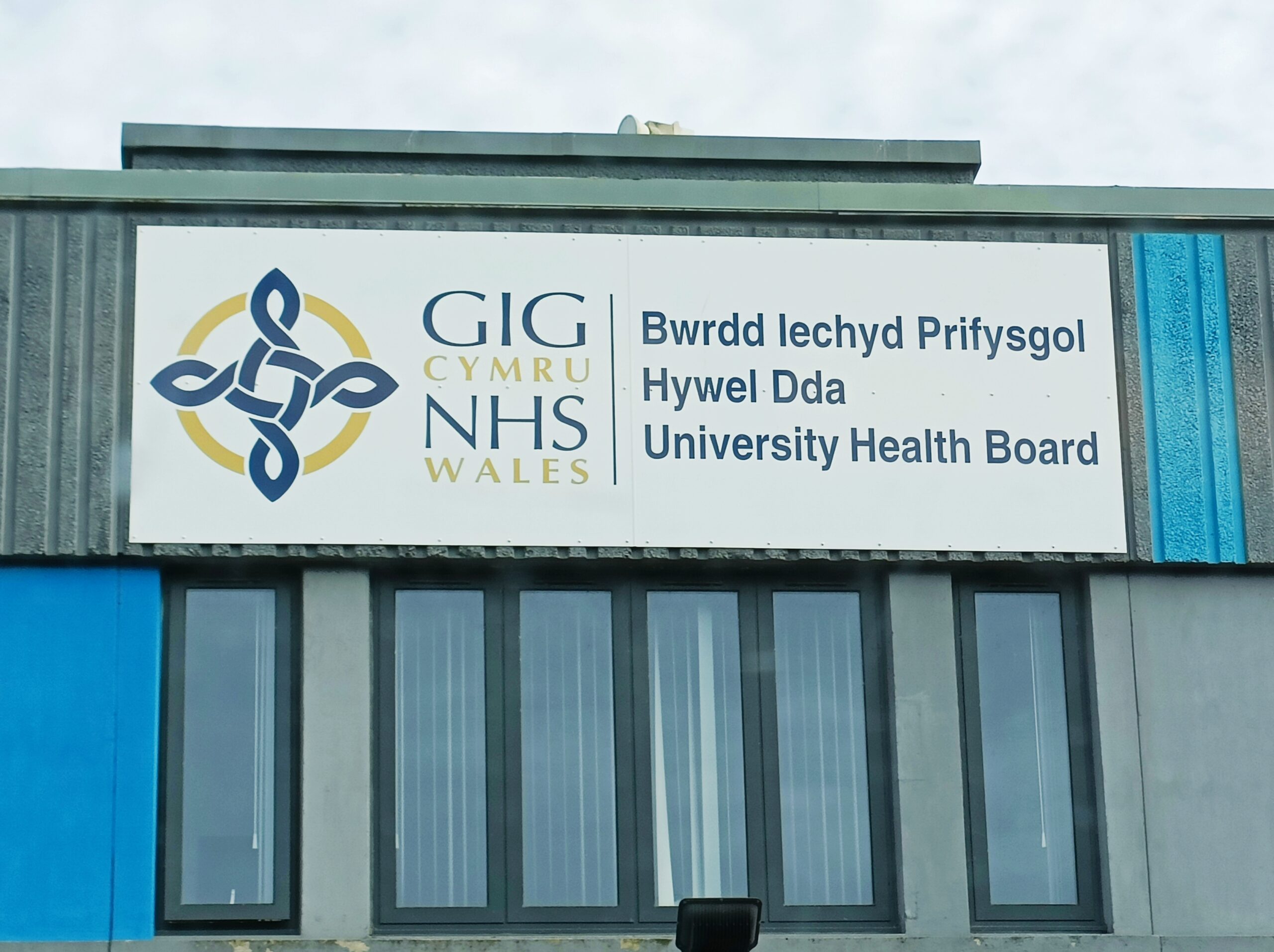 Hywel Dda urges parents not to delay in vaccinating their infants this winter