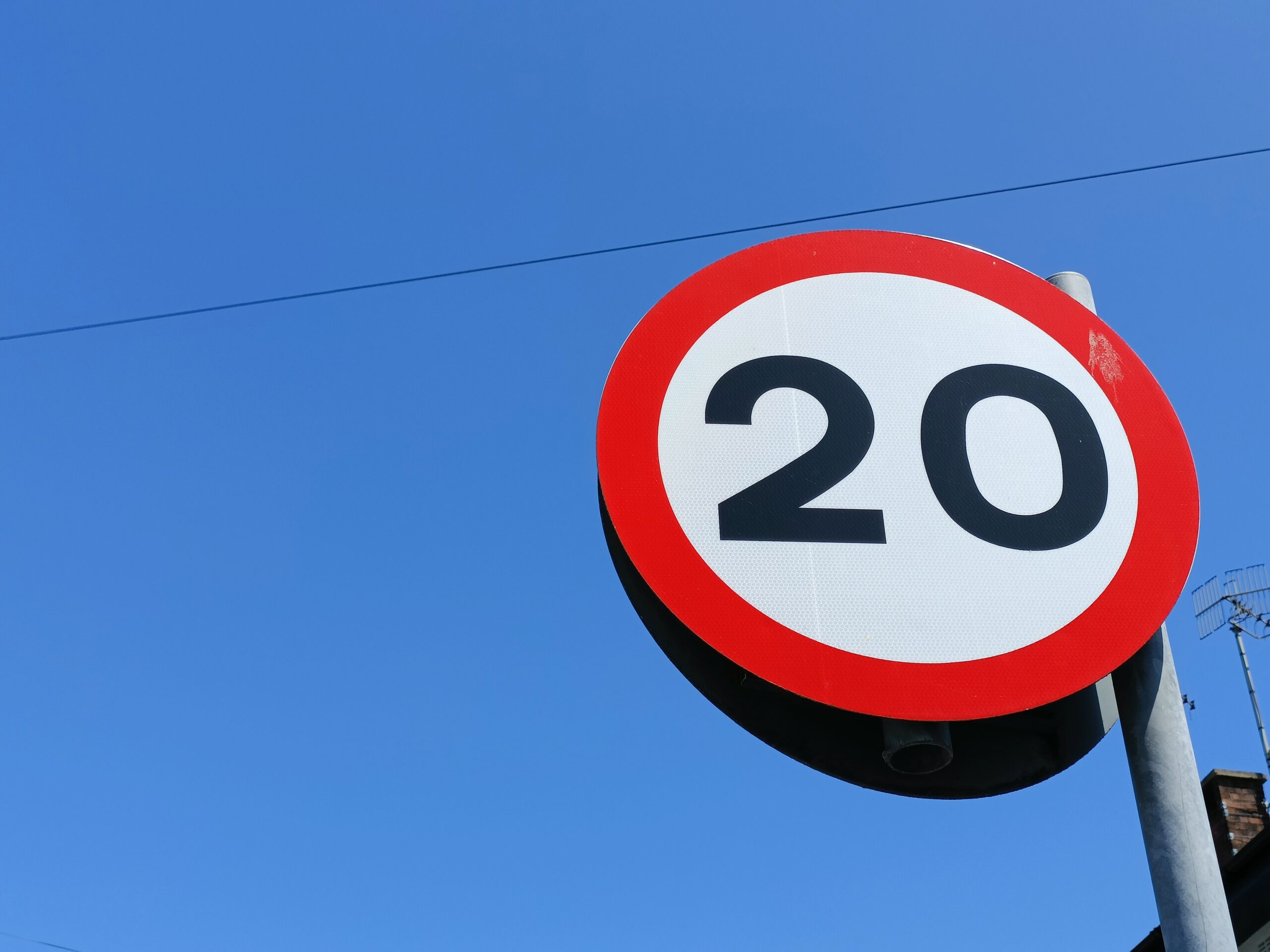 Look out for new 20mph speed limit signs in Ceredigion this weekend