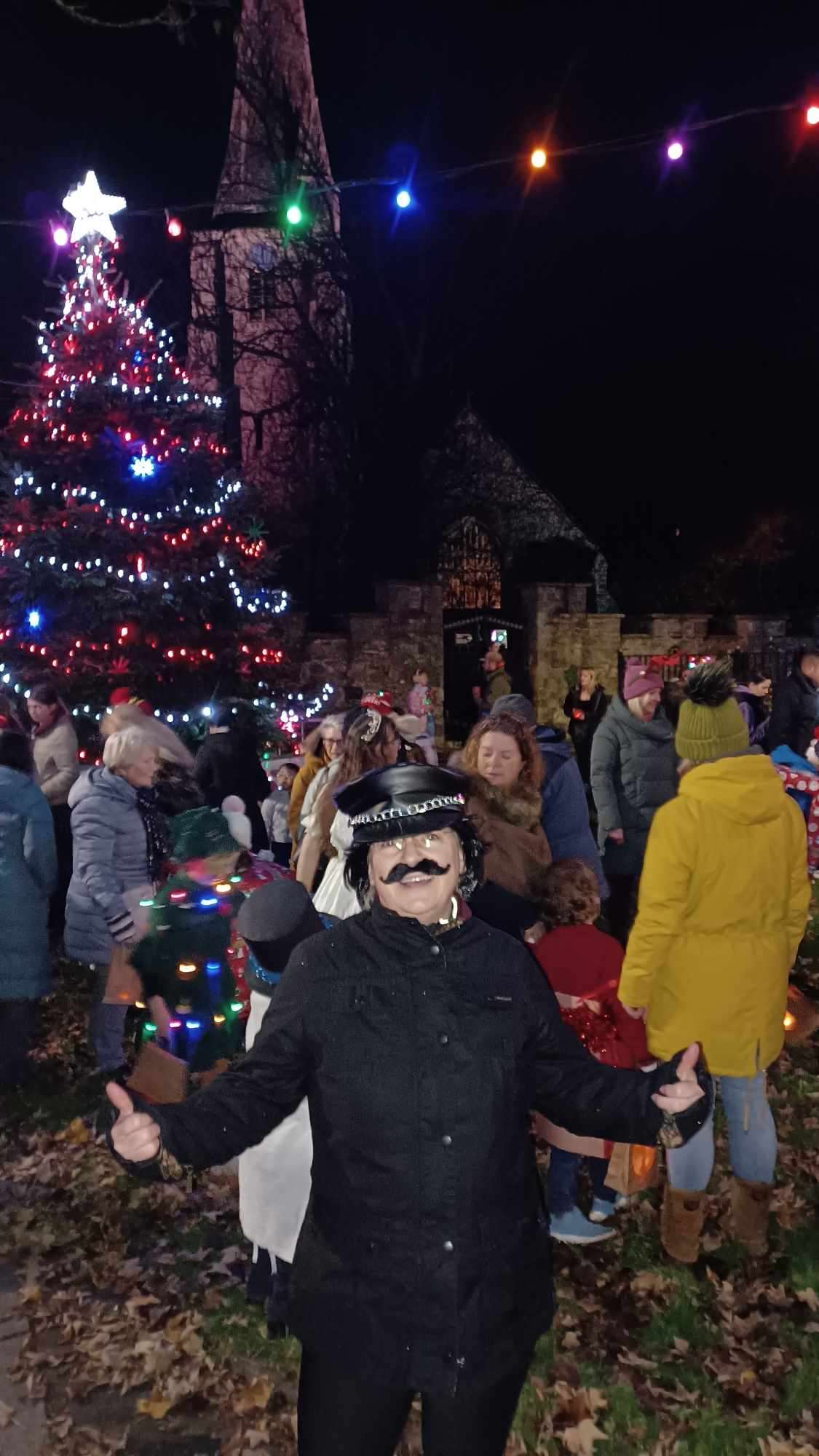 Kidwelly’s Christmas Lights Switch-on Shines Brightly