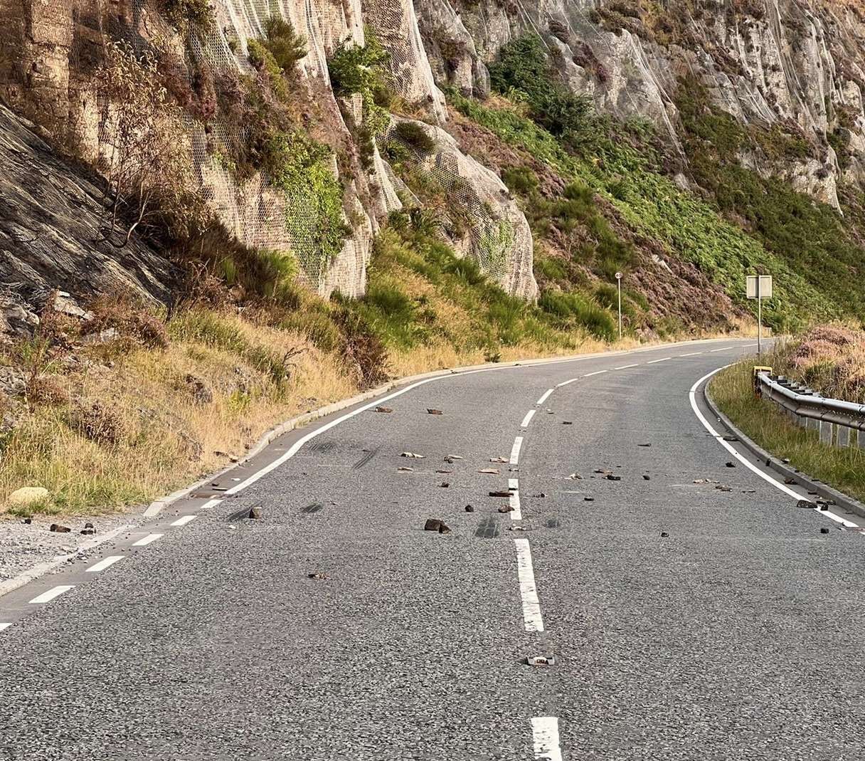 Rhigos Mountain Road closed as council works to repair fire damage