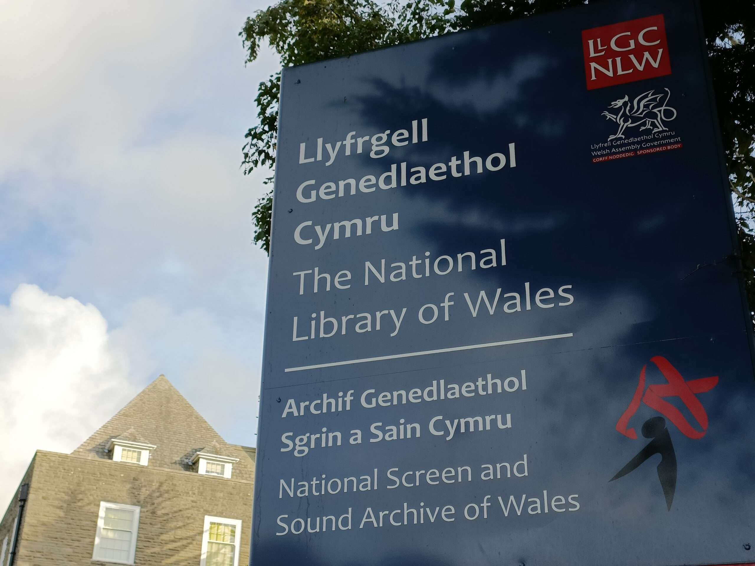 Application to refurbish ‘confusing’ National Library of Wales car park submitted to Ceredigion planners