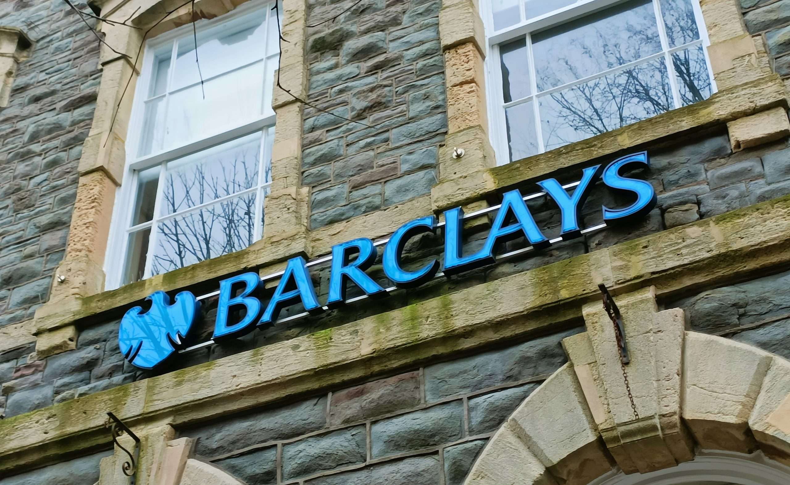 Barclays to close Bridgend branch permanently