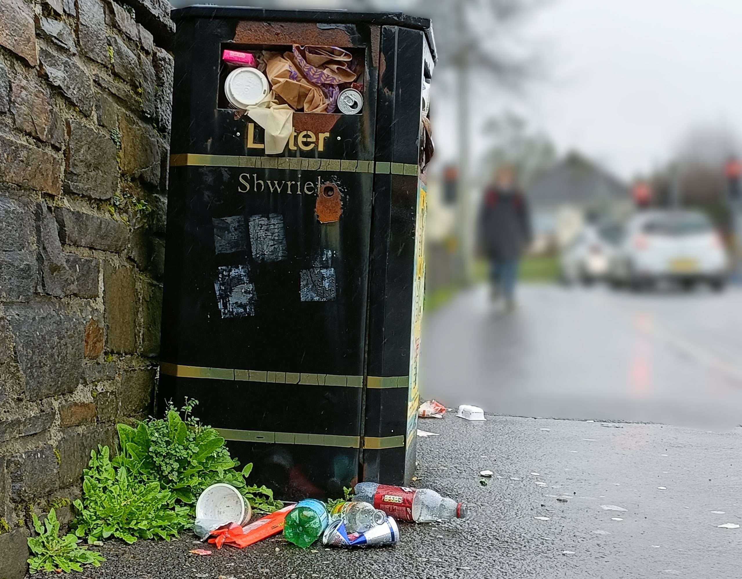 Carmarthenshire Council clamps down on environmental offences