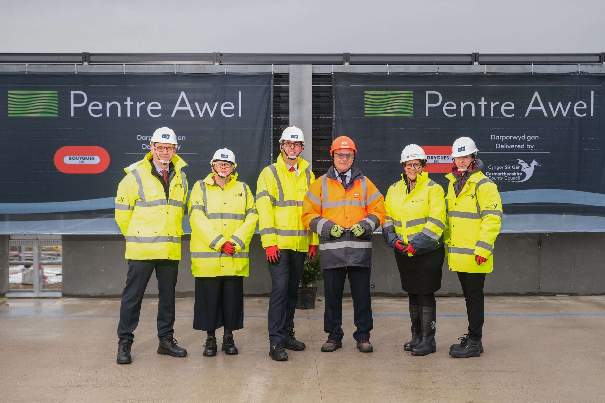 Bouygues UK and Carmarthenshire Council welcome visitors to Pentre Awel’s ‘topping out’ ceremony